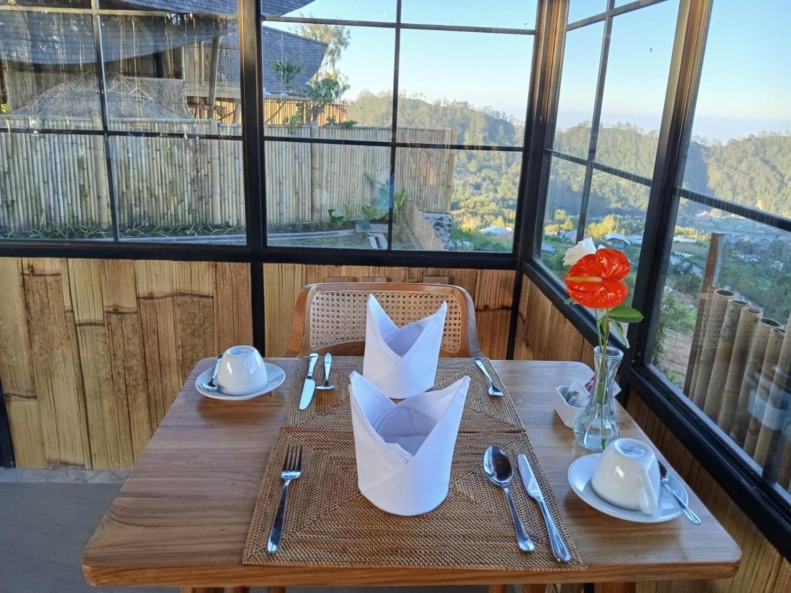 The Dewi Eco Bamboo Lodge Kubupenlokan